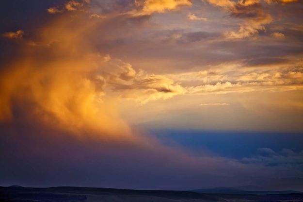 Beautiful Sunset Cloud. Photo by Dave Bell.