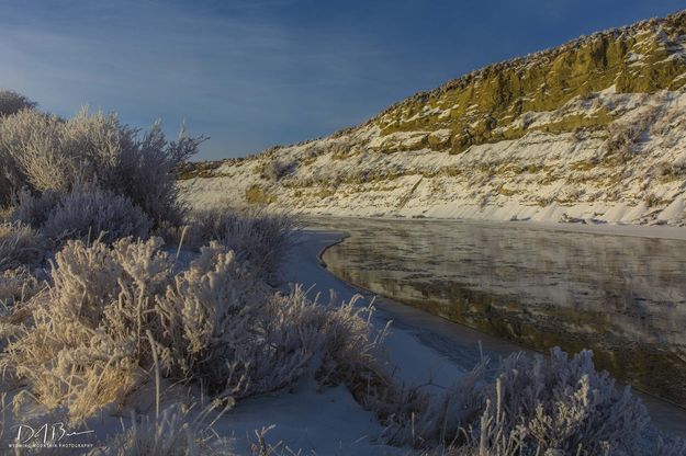 Freezing Green River. Photo by Dave Bell.