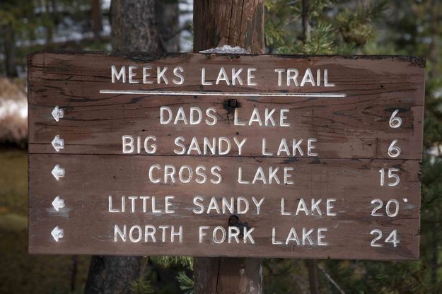 Trail Sign. Photo by Dave Bell.