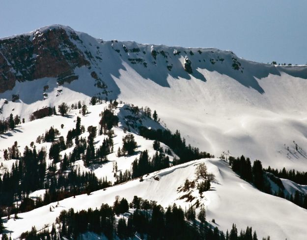 Cornices!. Photo by Dave Bell.