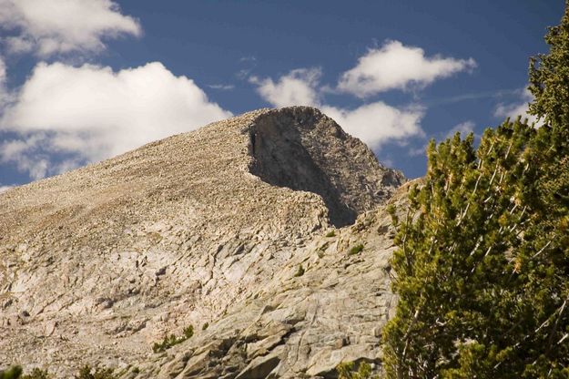 Mt. Victor Cirque. Photo by Dave Bell.