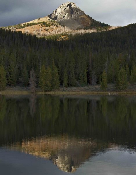 Mt. Lander Reflection. Photo by Dave Bell.
