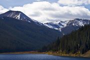 Middle Piney Lake. Photo by Dave Bell.