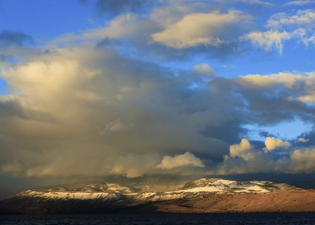 Snowy Foothills. Photo by Dave Bell.