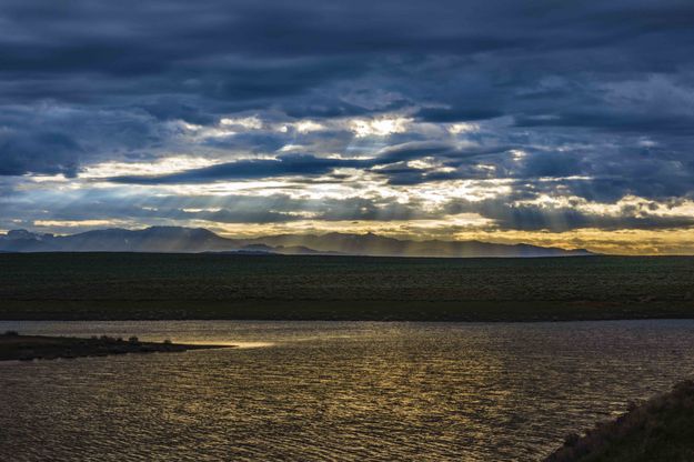 Beautiful Morning Rays. Photo by Dave Bell.