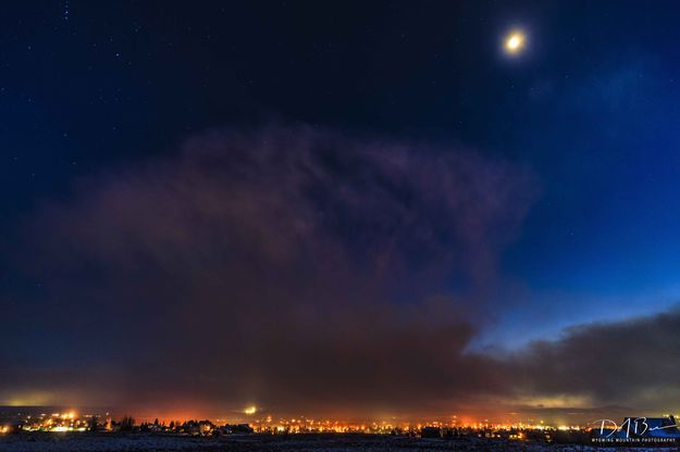 Ice Clouds Drifting Through. Photo by Dave Bell.