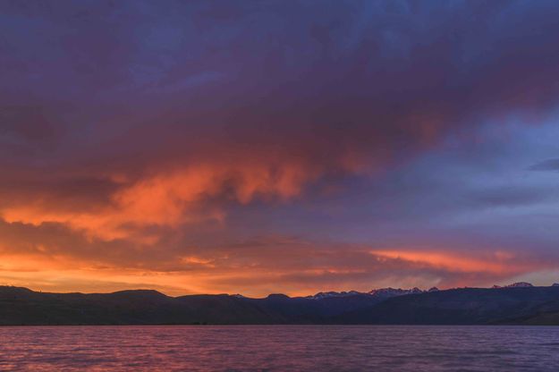 Another Stunner Fremont Lake Sunset. Photo by Dave Bell.