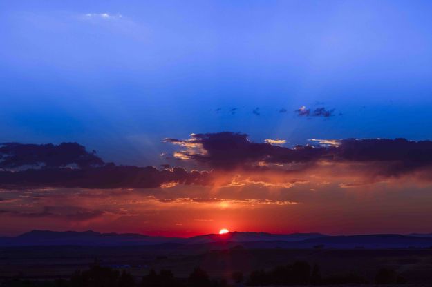 Beautiful Pinedale Sunset. Photo by Dave Bell.