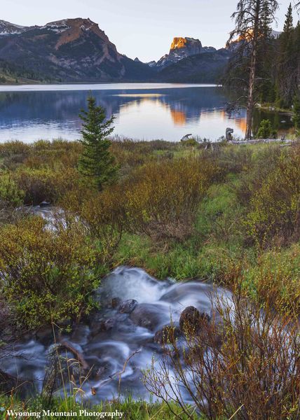 Green River Lakes First Light. Photo by Dave Bell.