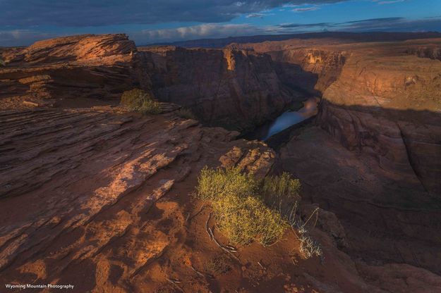 Sunrise Light At Horseshoe Bend. Photo by Dave Bell.