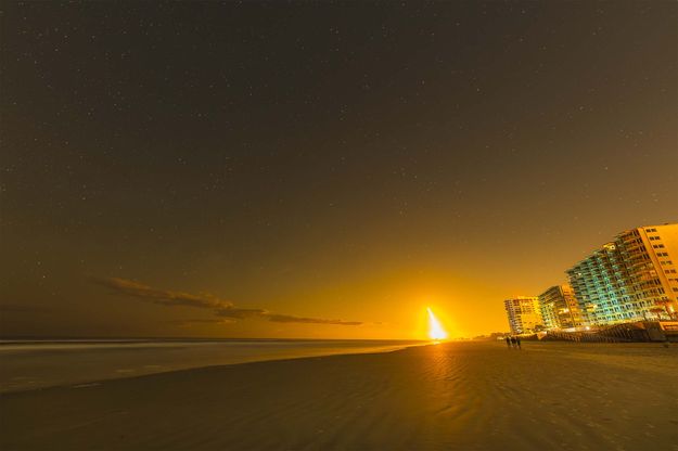 Lift-Off. Photo by Dave Bell.