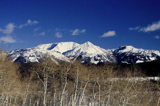 Peaks On The Northern End Of The Wind River Mountains. Photo by Dave Bell.