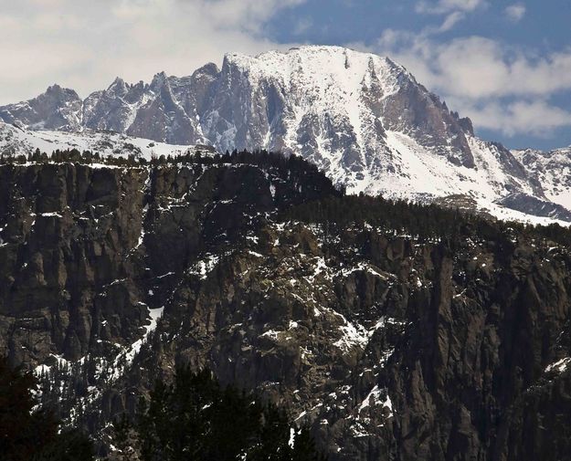 Towering Fremont Peak. Photo by Dave Bell.