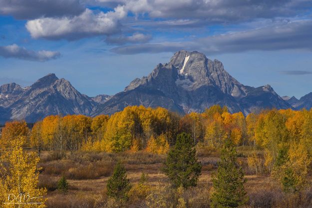 Moran And Fall Colors. Photo by Dave Bell.