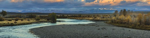 Green River Sunrise. Photo by Dave Bell.