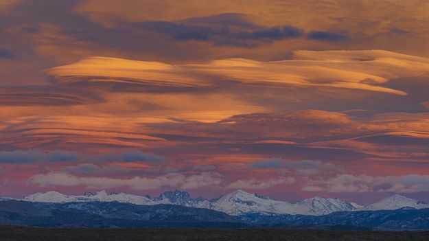 Incredible Stacks Over Mt Bonneville. Photo by Dave Bell.