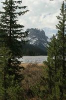 Square Top and Upper Green River Lake. Photo by Dave Bell.