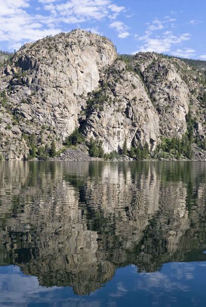 Fremont Lake Cliffs. Photo by Dave Bell.