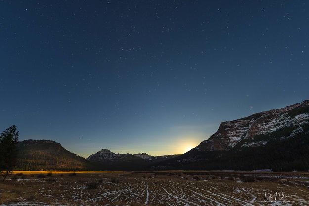 Moonrise. Photo by Dave Bell.