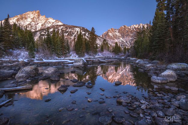 Early Glow. Photo by Dave Bell.