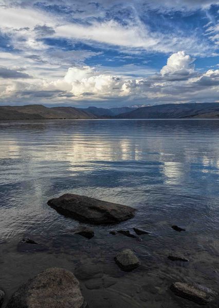 Early Evening On The Lake. Photo by Dave Bell.