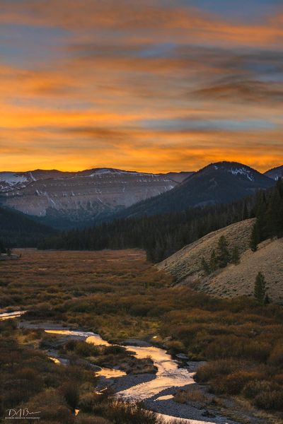 South Cottonwood Valley. Photo by Dave Bell.