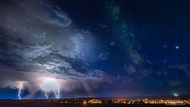 Four Bolts And The Milky Way. Photo by Dave Bell.