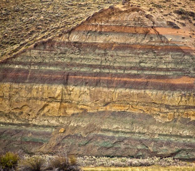 Earth Exposed. Photo by Dave Bell.