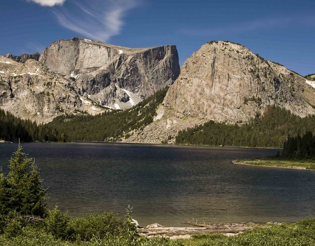 Grave Lake. Photo by Dave Bell.