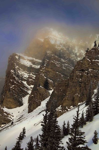 Foggy Crags. Photo by Dave Bell.