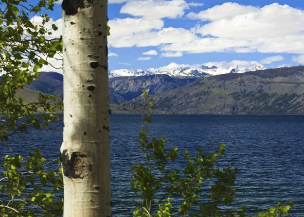 Memorial Day On Fremont Lake. Photo by Dave Bell.