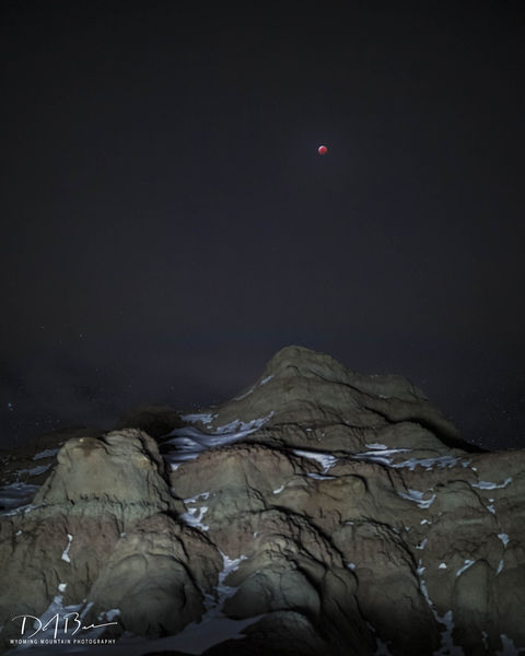 A Red Moon. Photo by Dave Bell.