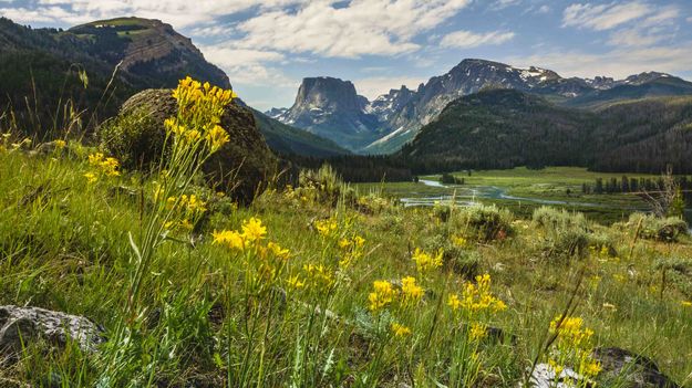 Beautiful Scenery. Photo by Dave Bell.