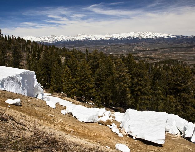 Sliding Cornice. Photo by Dave Bell.