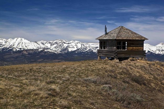 Monument Ridge Lookout. Photo by Dave Bell.