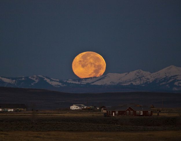 Moon Set Behind Wyoming Range. Photo by Dave Bell.