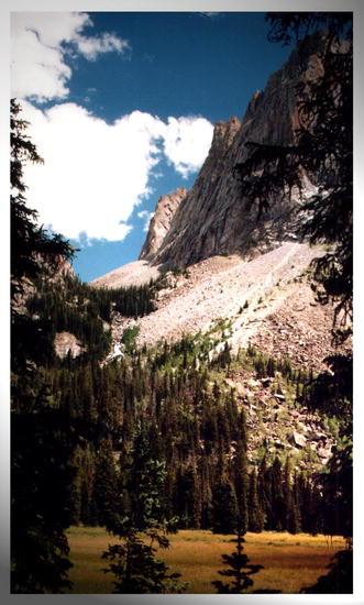 Roaring Fork Canyon. Photo by Dave Bell.