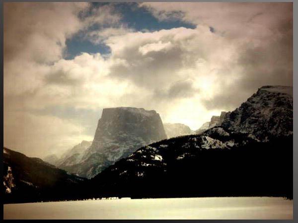 Squaretop in Winter. Photo by Dave Bell.