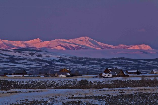 Wyoming Range First Light. Photo by Dave Bell.