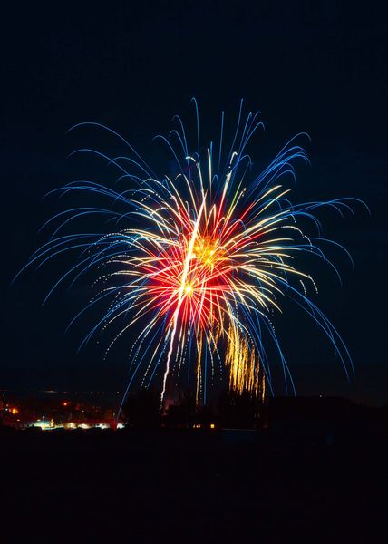 Blue Burst. Photo by Dave Bell.