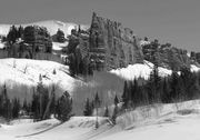 Red Castles (B-W), Picture By Donovan Bell. Photo by Dave Bell.