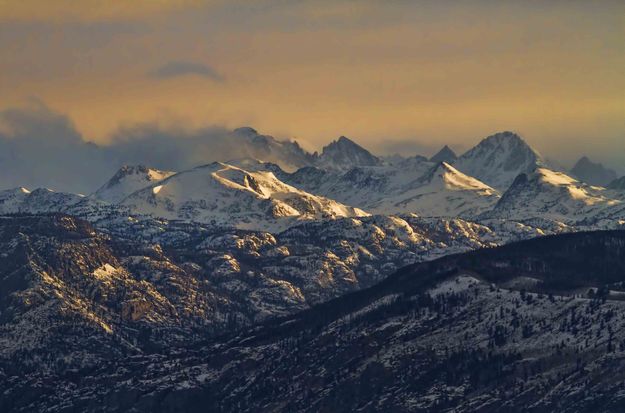 First Light Northern Peaks. Photo by Dave Bell.