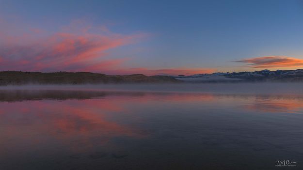 Fremont Lake Sunrise Glow. Photo by Dave Bell.