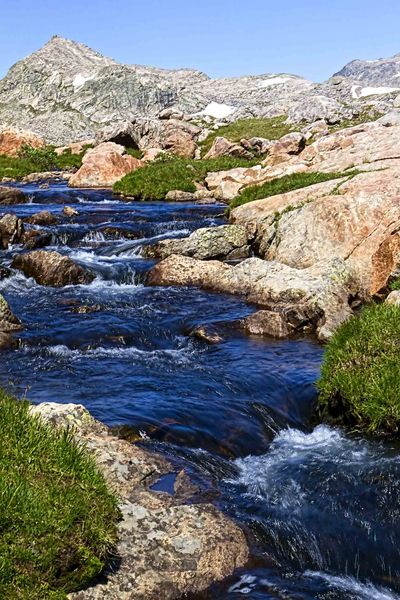 Stroud Peak Above Elbow Creek. Photo by Dave Bell.