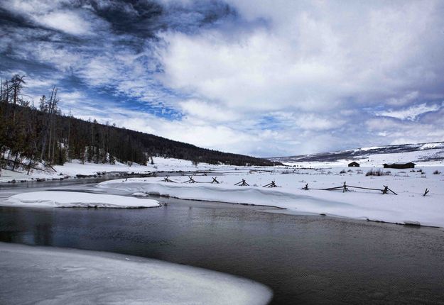 Green River And Osborne Cabins. Photo by Dave Bell.