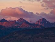 Red Sundown Light. Photo by Dave Bell.