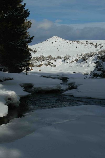 White Butte Above River. Photo by Dave Bell.