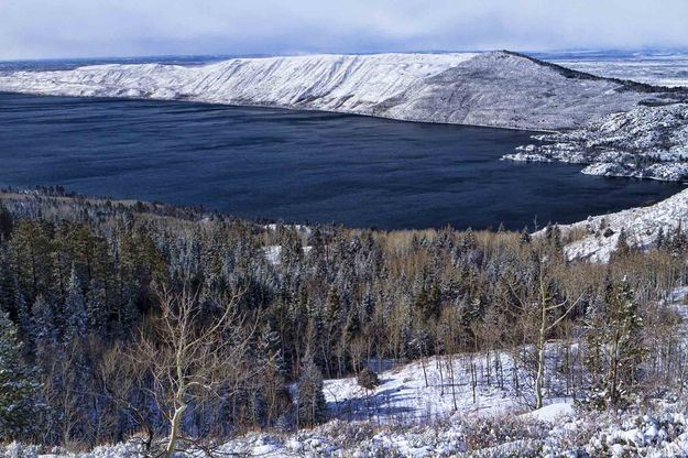 Chilly Fremont Lake. Photo by Dave Bell.