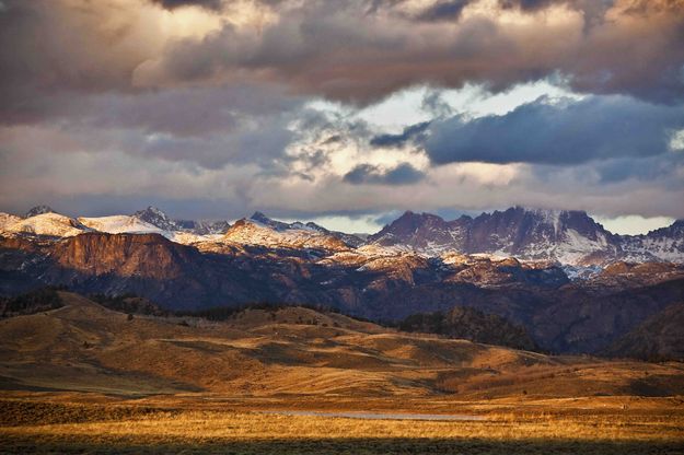 Soda Lake Road Scenery. Photo by Dave Bell.