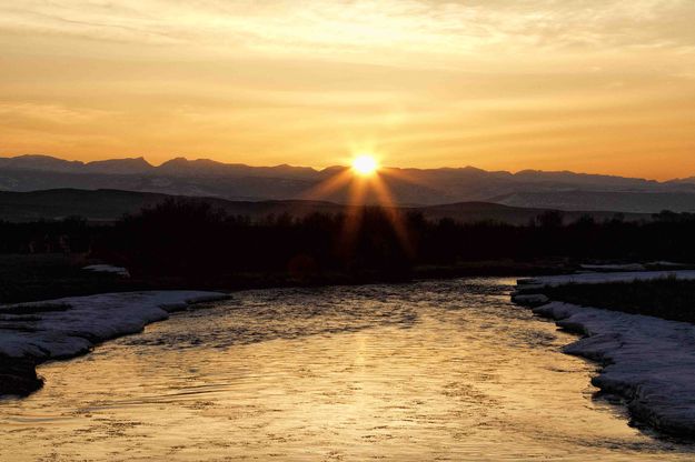 Green River Sunrise. Photo by Dave Bell.